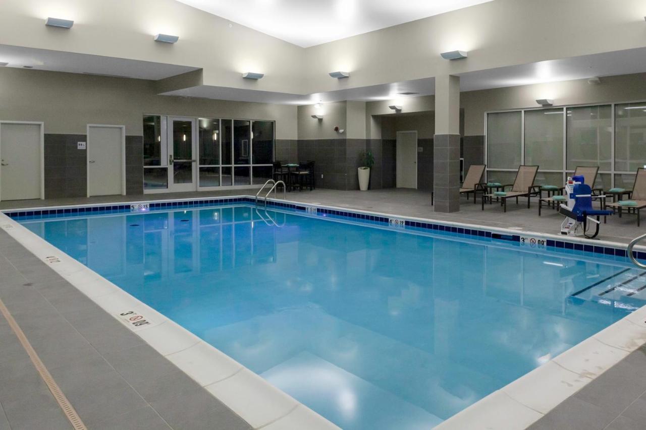 Courtyard By Marriott St. Louis West County Otel Town and Country Dış mekan fotoğraf
