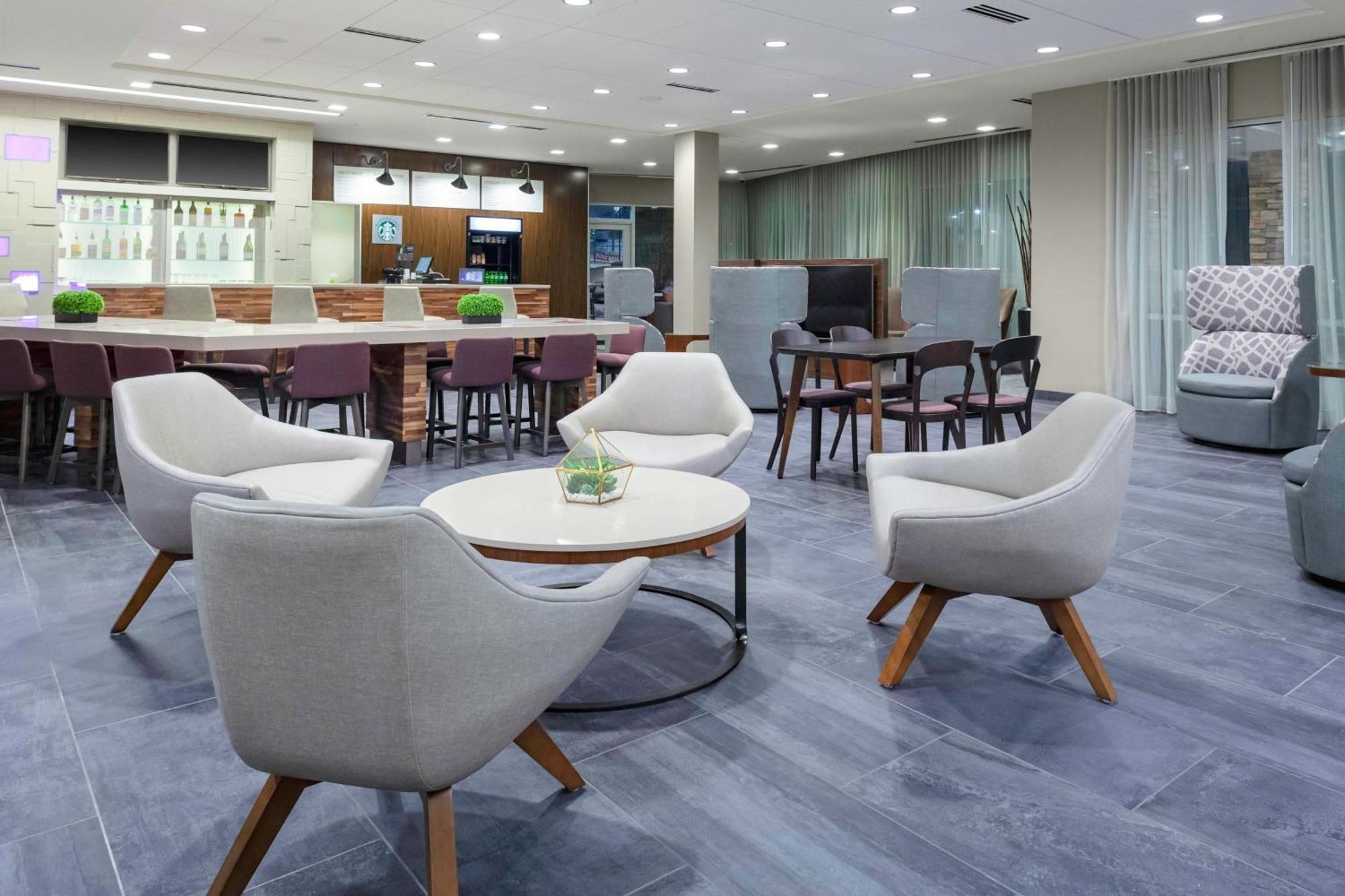 Courtyard By Marriott St. Louis West County Otel Town and Country Dış mekan fotoğraf