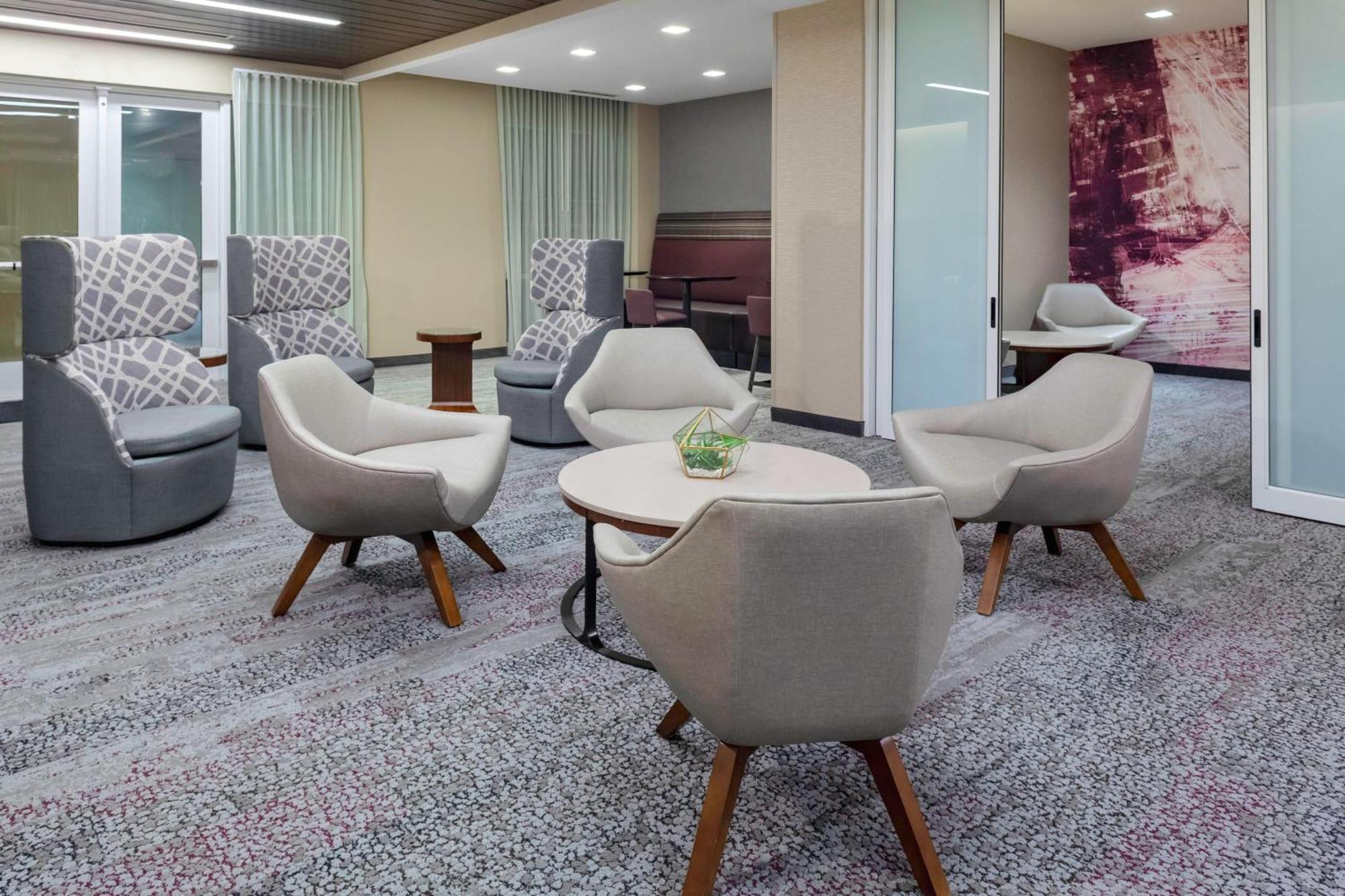 Courtyard By Marriott St. Louis West County Otel Town and Country Dış mekan fotoğraf